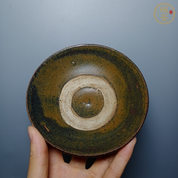 古玩陶瓷磁州窯窯變褐釉茶盞真品鑒賞圖