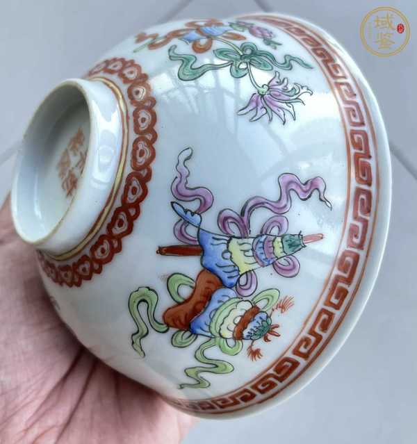 古玩陶瓷粉彩八寶紋茶碗真品鑒賞圖