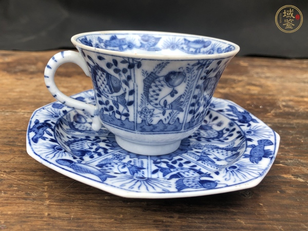 古玩陶瓷青花魚藻紋杯碟真品鑒賞圖