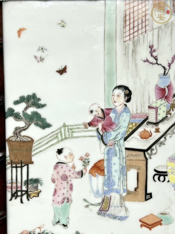 古玩陶瓷粉彩三娘教子紋瓷板真品鑒賞圖