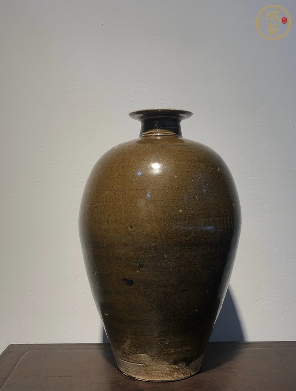 古玩陶瓷明代時期青釉梅瓶真品鑒賞圖