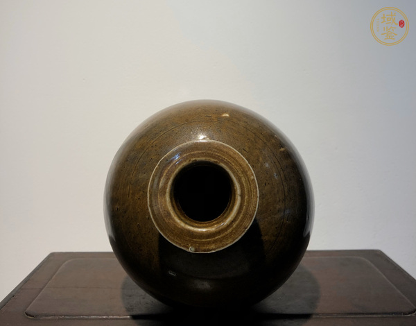 古玩陶瓷明代時期青釉梅瓶真品鑒賞圖