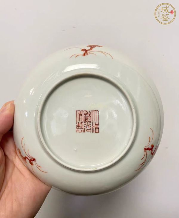 古玩陶瓷粉彩盤真品鑒賞圖