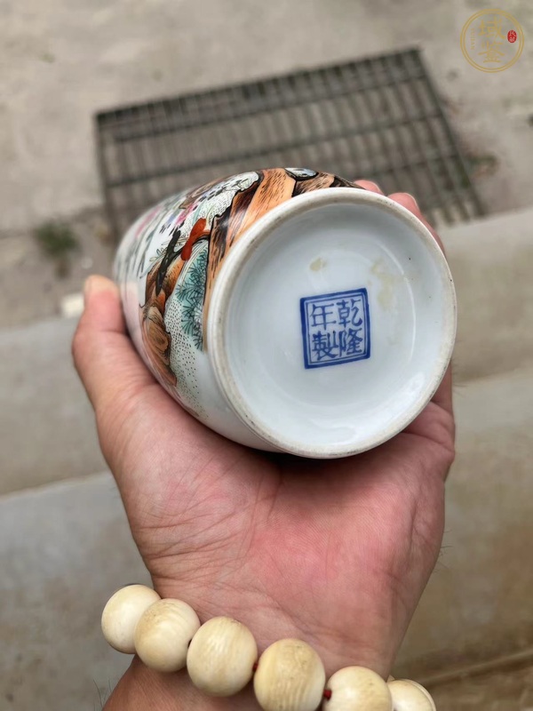 古玩陶瓷花鳥紋彩繪瓶真品鑒賞圖