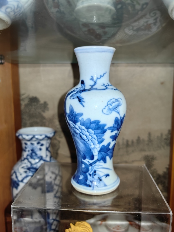 古玩陶瓷光緒觀音瓶一口價不議價拍賣,當前價格1890元