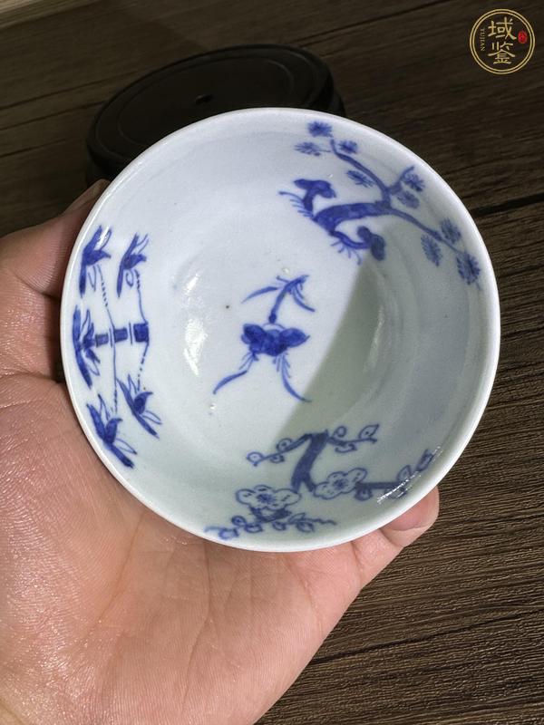 古玩陶瓷青花趕珠龍紋茶圓真品鑒賞圖