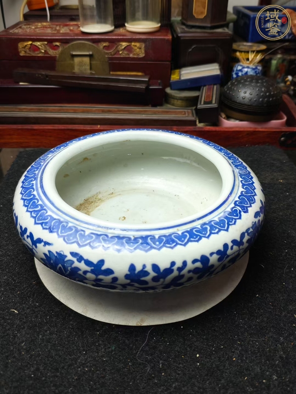 古玩陶瓷花卉紋青花洗真品鑒賞圖
