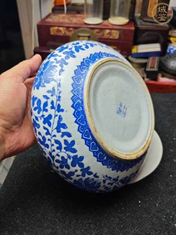 古玩陶瓷花卉紋青花洗真品鑒賞圖