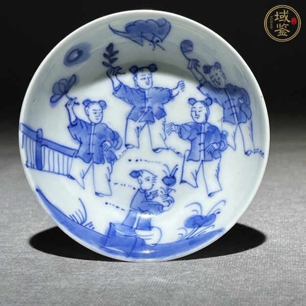 古玩陶瓷嬰戲紋青花盤真品鑒賞圖