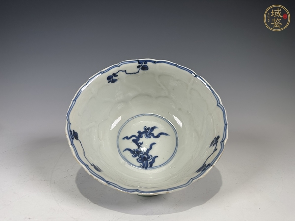 古玩陶瓷清康熙·青花折枝花卉紋碗真品鑒賞圖