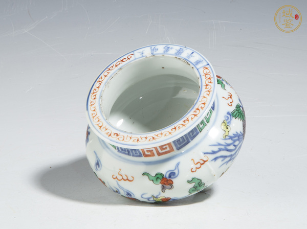 古玩陶瓷晚清·青花五彩龍鳳呈祥紋三足爐真品鑒賞圖