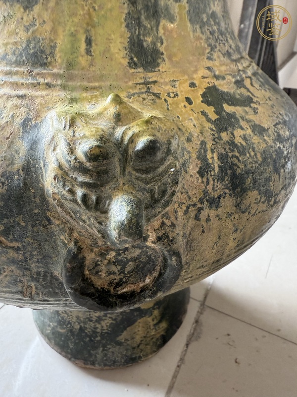 古玩陶瓷漢綠釉鋪首銜環(huán)瓶真品鑒賞圖