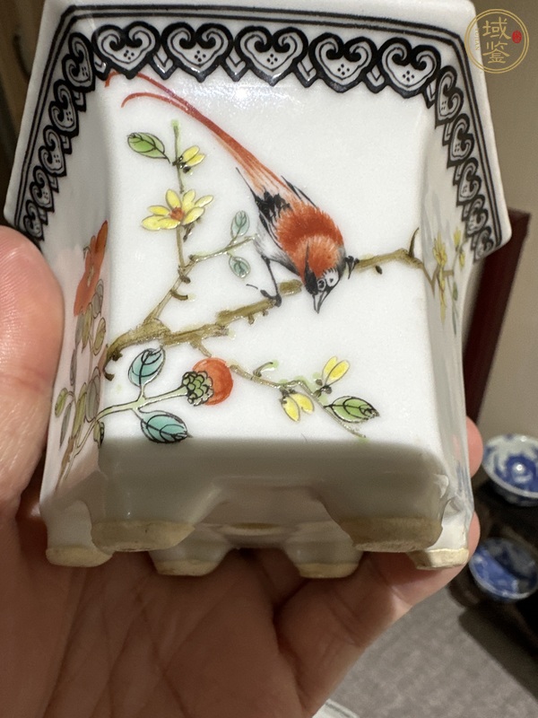 古玩陶瓷花鳥紋花盆真品鑒賞圖