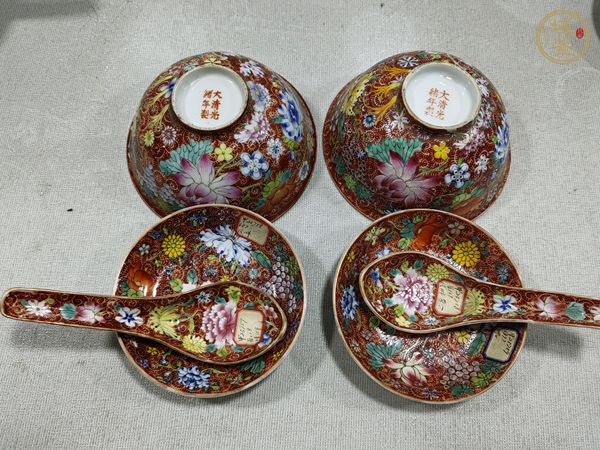 古玩陶瓷粉彩百花不落地紋茶具真品鑒賞圖