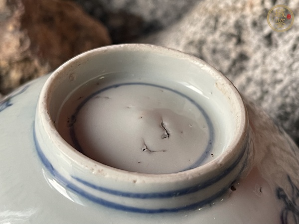 古玩陶瓷青花趕珠龍紋茶碗真品鑒賞圖