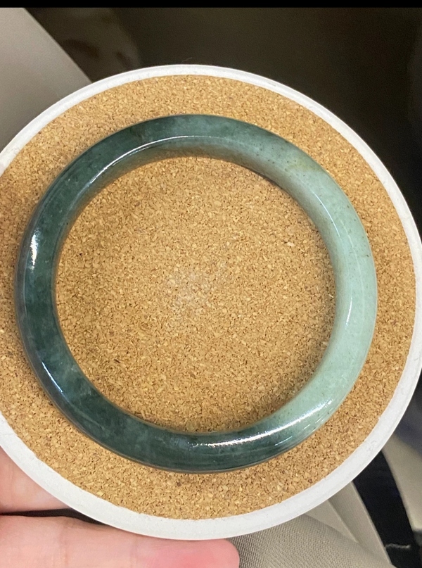 古玩玉器翡翠手鐲拍賣,當前價格1600元