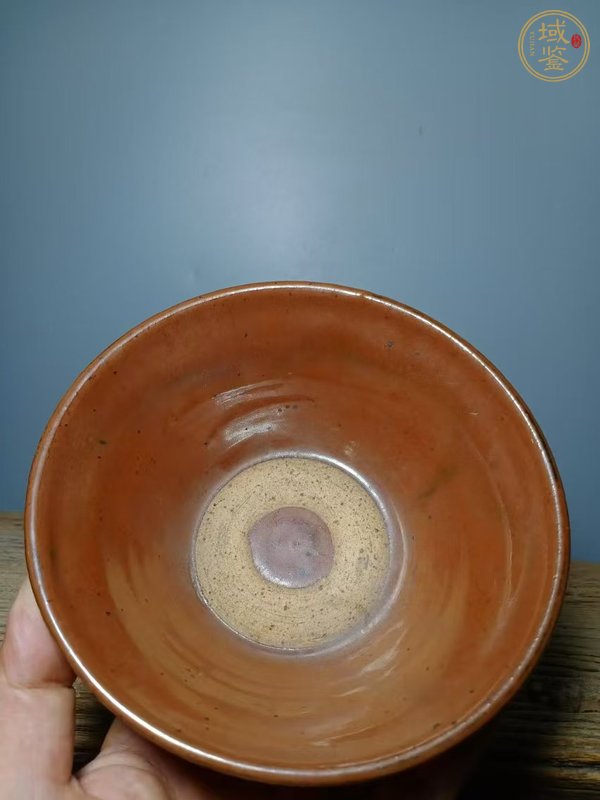 古玩陶瓷磁州窯紫金釉茶碗真品鑒賞圖