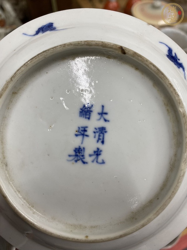 古玩陶瓷青花趕珠龍紋杯碟真品鑒賞圖