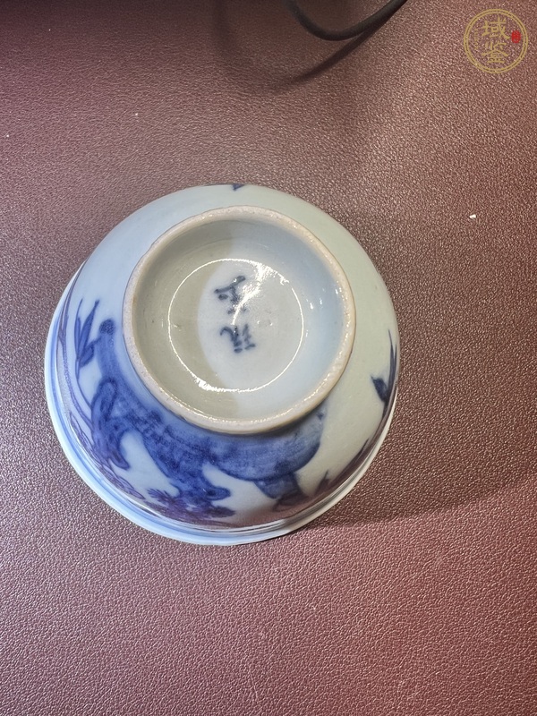 古玩陶瓷杯真品鑒賞圖