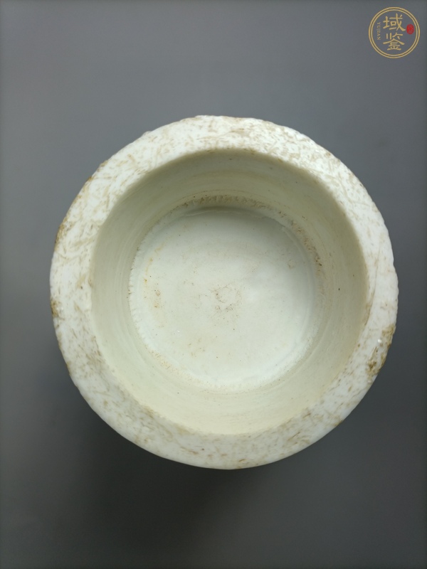 古玩陶瓷德化窯雙耳瓶真品鑒賞圖