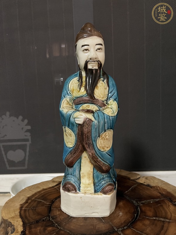 古玩陶瓷孔雀藍(lán)釉人物造像真品鑒賞圖