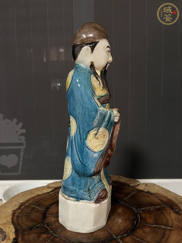 古玩陶瓷孔雀藍(lán)釉人物造像真品鑒賞圖