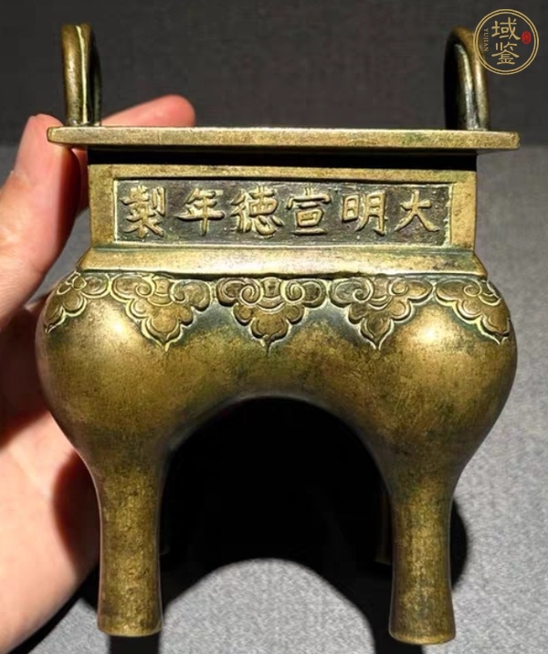 古玩銅器繩耳鼎式爐真品鑒賞圖