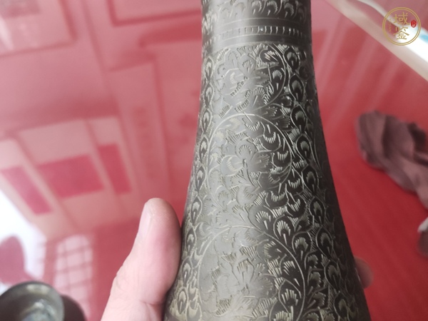 古玩雜項(xiàng)刻畫銅瓶真品鑒賞圖