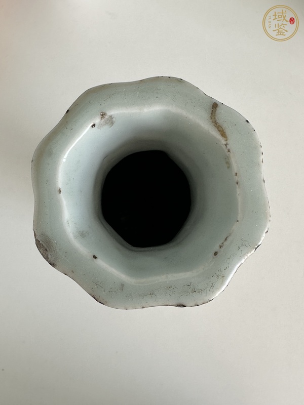 古玩陶瓷仕女紋彩繪瓶真品鑒賞圖