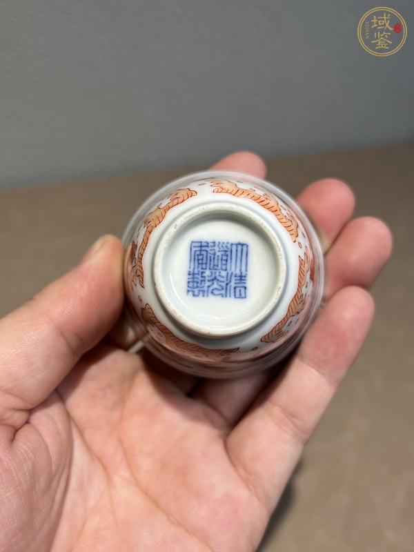 古玩陶瓷清道光 礬紅龍紋杯真品鑒賞圖