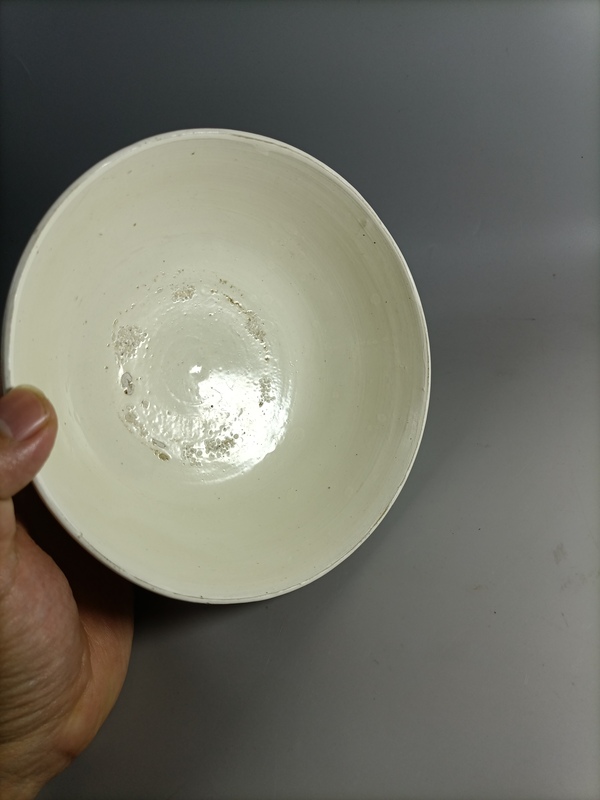 古玩陶瓷雙11秒殺磁州窯白釉墩式碗拍賣,當前價格1080元