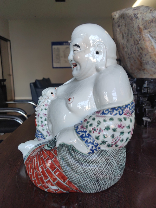 古玩陶瓷粉彩彌勒佛坐像拍賣，當(dāng)前價(jià)格25888元