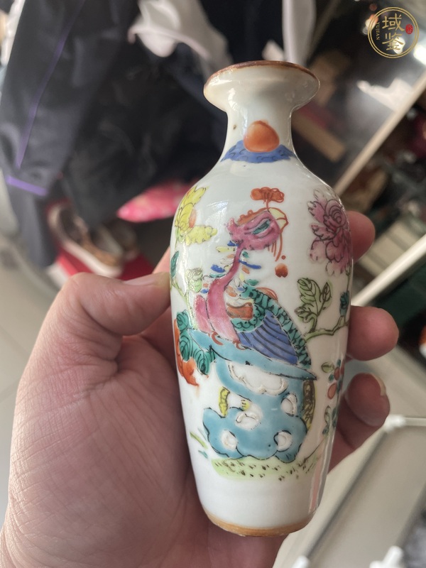 古玩陶瓷粉彩鳳穿牡丹圖柳葉瓶真品鑒賞圖