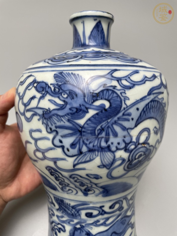 古玩陶瓷青花龍紋梅瓶真品鑒賞圖