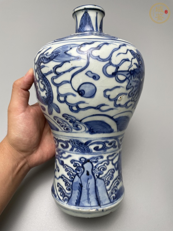 古玩陶瓷青花龍紋梅瓶真品鑒賞圖