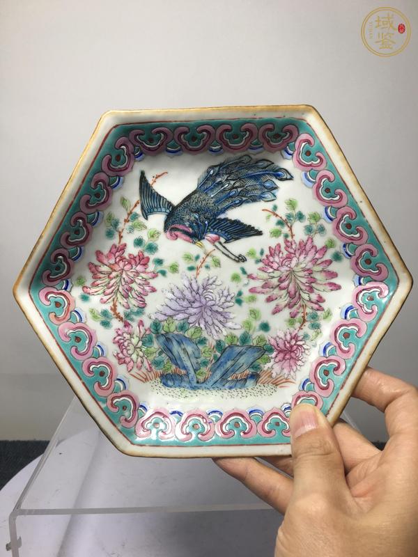 古玩陶瓷粉彩鳳穿牡丹圖貢盤真品鑒賞圖