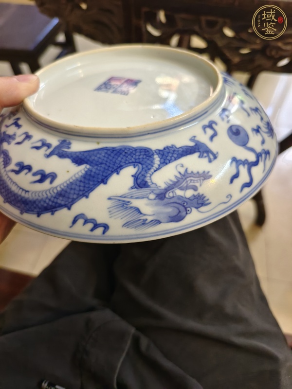 古玩陶瓷龍紋青花盤真品鑒賞圖