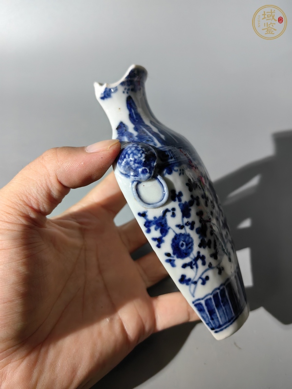 古玩陶瓷青花壁瓶真品鑒賞圖