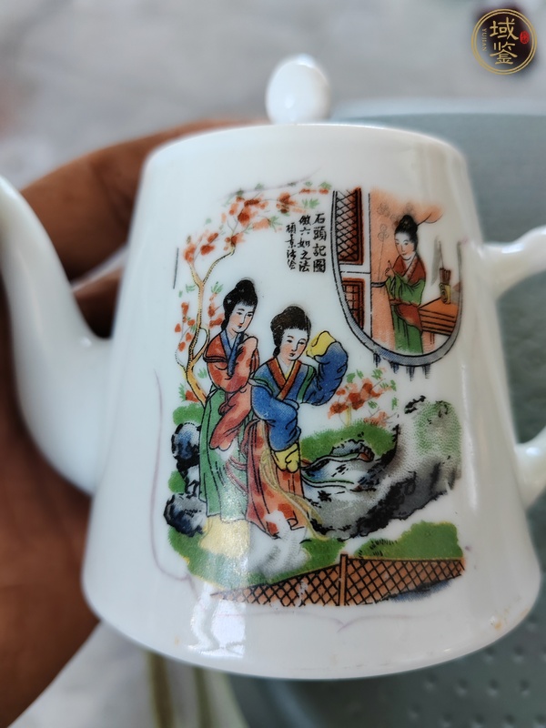 古玩陶瓷竹節(jié)把馬蹄壺真品鑒賞圖