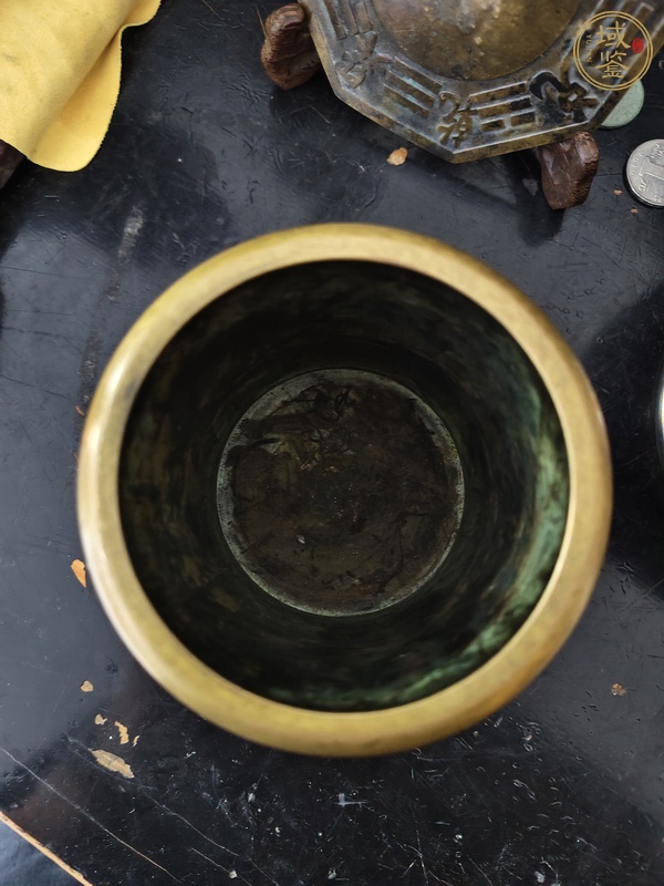 古玩銅器掐絲琺瑯筆筒真品鑒賞圖