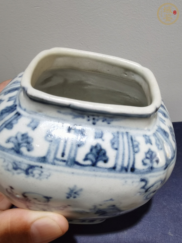 古玩陶瓷青花罐真品鑒賞圖