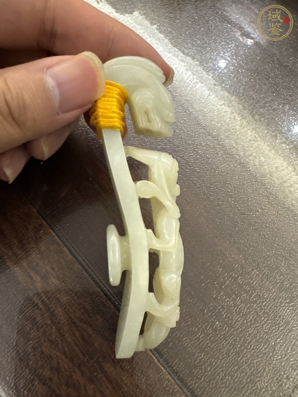 古玩玉器清代蒼龍教子玉龍鉤真品鑒賞圖
