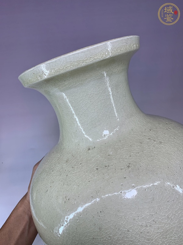 古玩陶瓷哥釉瓶真品鑒賞圖