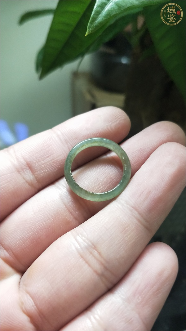 古玩玉器翡翠戒指真品鑒賞圖
