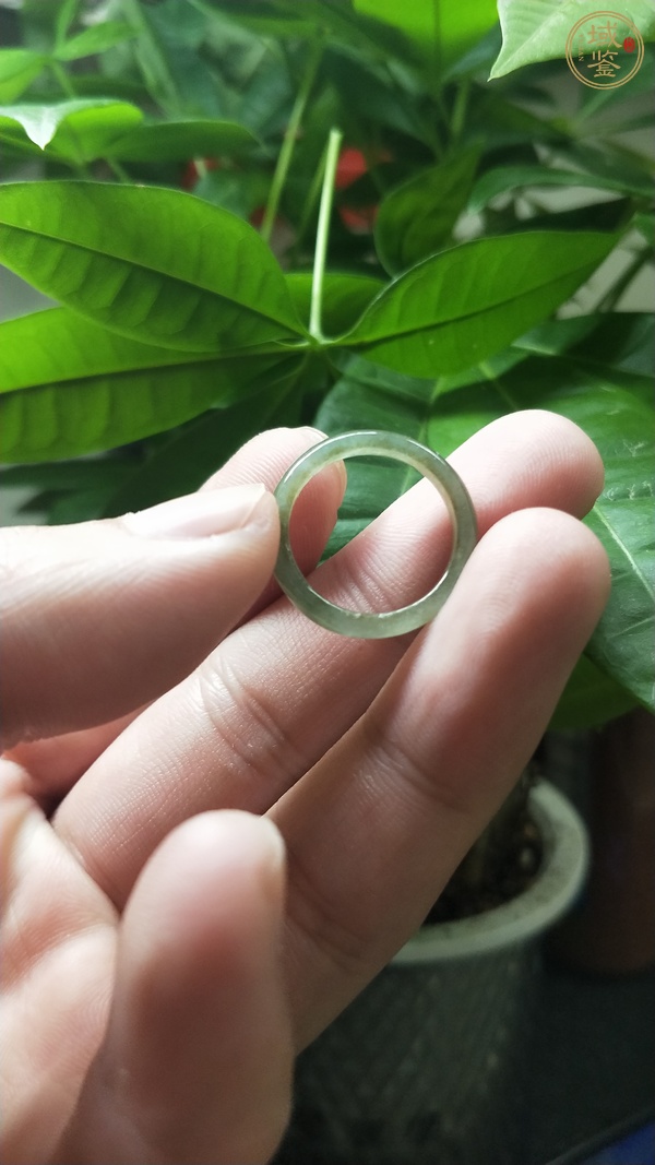 古玩玉器翡翠戒指真品鑒賞圖