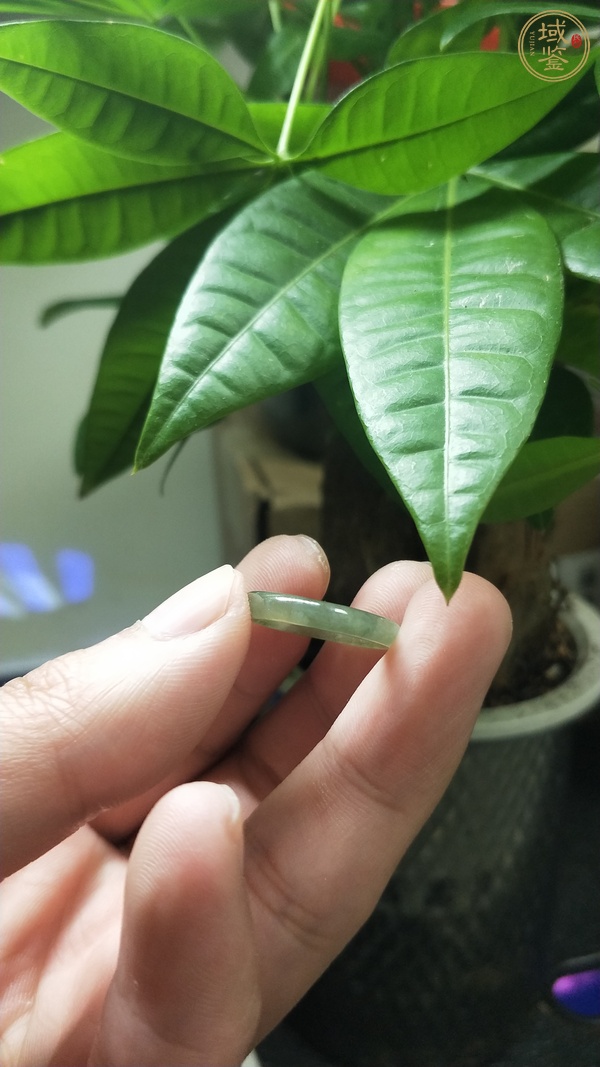 古玩玉器翡翠戒指真品鑒賞圖