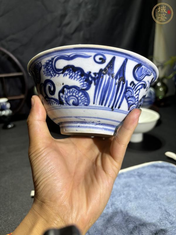 古玩陶瓷青花云氣樓閣紋茶碗真品鑒賞圖