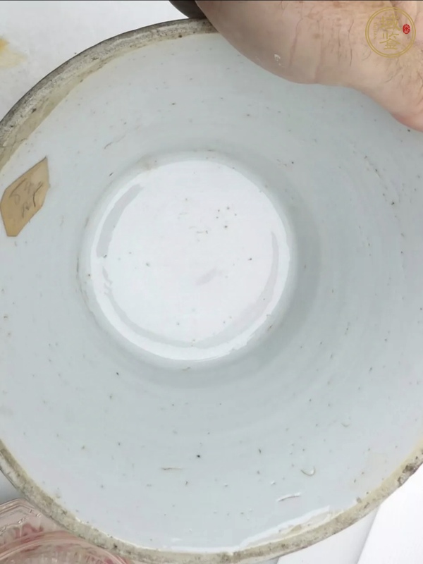 古玩陶瓷廣彩渣斗真品鑒賞圖
