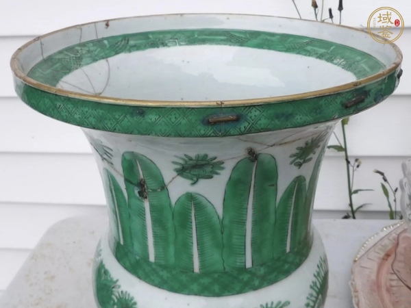 古玩陶瓷廣彩渣斗真品鑒賞圖