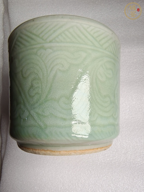 古玩陶瓷豆青釉圈足筒式香爐真品鑒賞圖